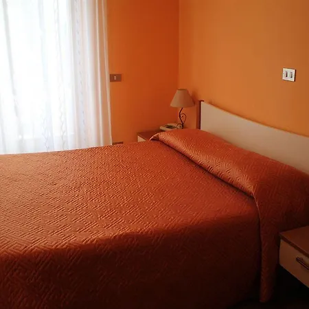 Ξενοδοχείο Paradiso