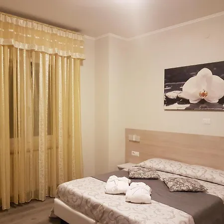 Paradiso Ξενοδοχείο 3*