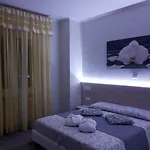 Paradiso فندق